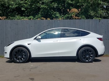 Used Tesla Model Y 2023 for sale - 79684034: Photo