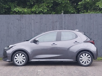 Used Toyota Yaris 2023 for sale - 78953178: Photo