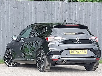 Used Renault Clio 2024 for sale - 78803867: Photo