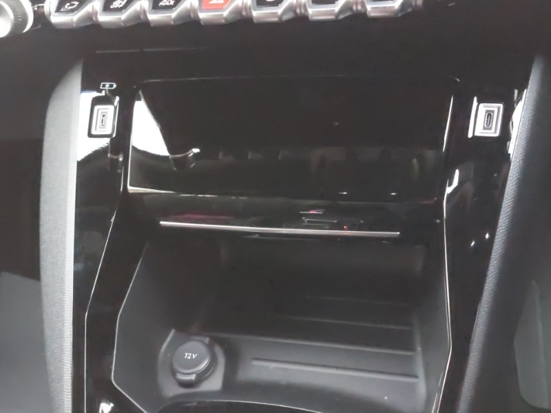 Used Peugeot 2008 2025 for sale - 76644119: Photo 15