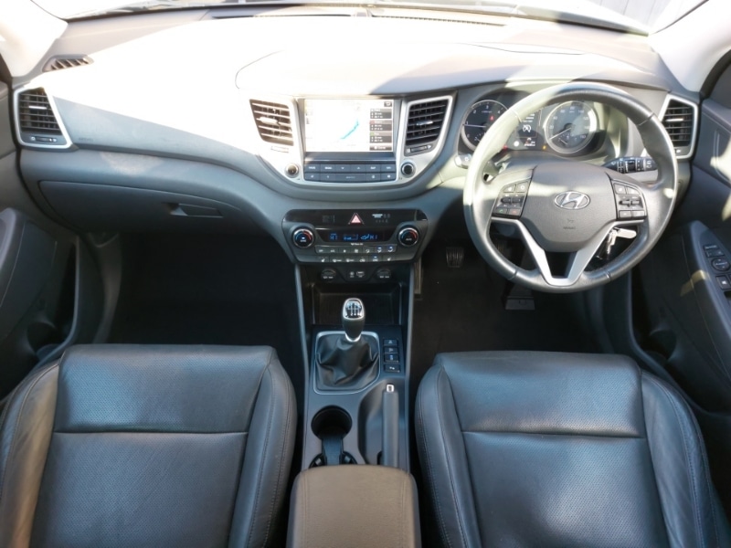 Used Hyundai TUCSON 2017 for sale - 76639477: Photo 2