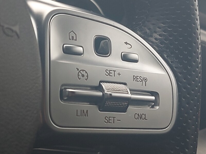 Used Mercedes-Benz C Class 2019 for sale - 77503392: Photo 12