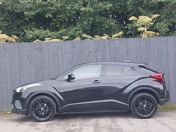 Used Toyota C-HR 2017 for sale - 79267779: Photo