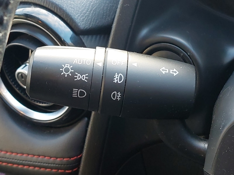 Used Mazda Mazda2 2016 for sale - 77343045: Photo 14