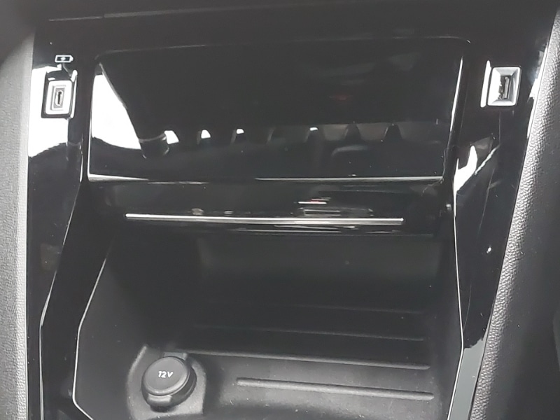 Used Peugeot 2008 2023 for sale - 77988103: Photo 15