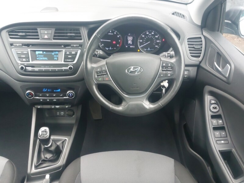 Used Hyundai i20 2017 for sale - 77509233: Photo 7