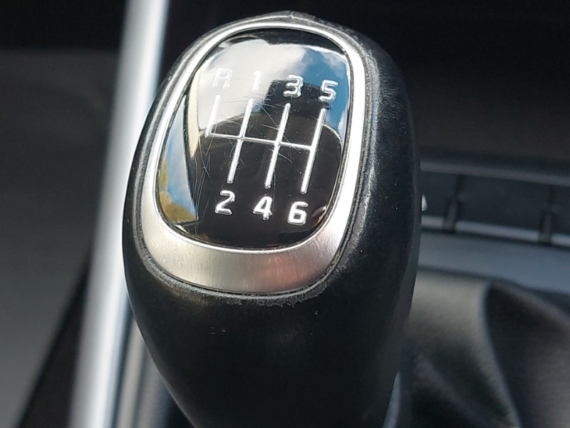 Used Kia Stonic 2022 for sale - 77265678: Photo 15