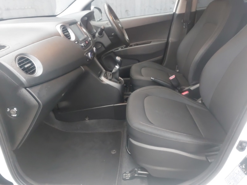 Used Hyundai i10 2019 for sale - 77522722: Photo 5