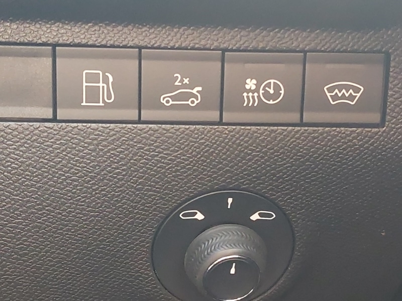 Used DS Automobiles DS 7 2025 for sale - 76875495: Photo 16