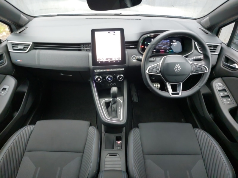 Used Renault Clio 2024 for sale - 77347711: Photo 2