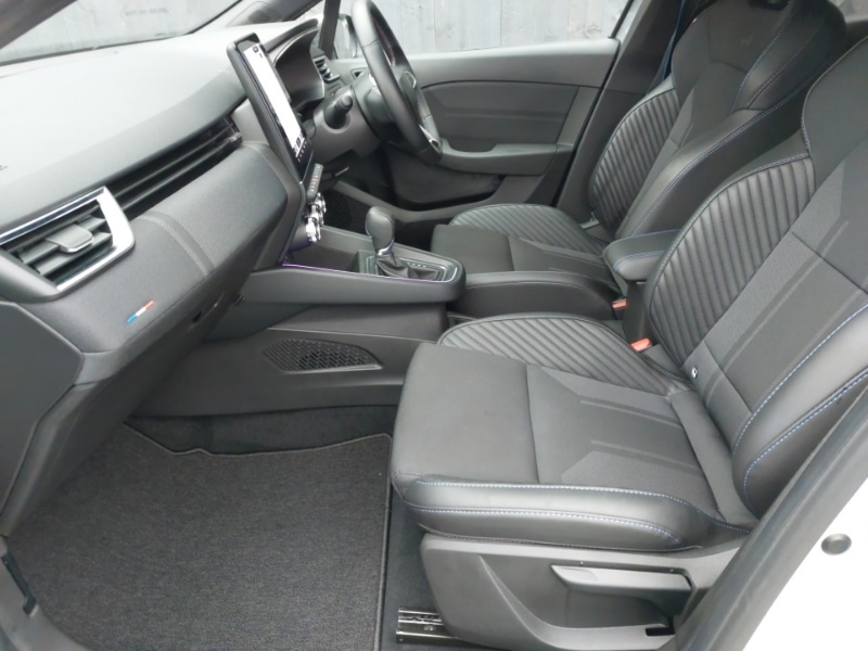 Used Renault Clio 2024 for sale - 77347711: Photo 5