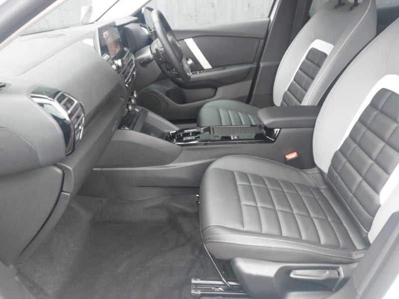 Used Citroen C4 2025 for sale - 76493439: Photo 5