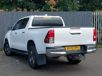 Used Toyota Hilux 2022 for sale - 79529348: Photo