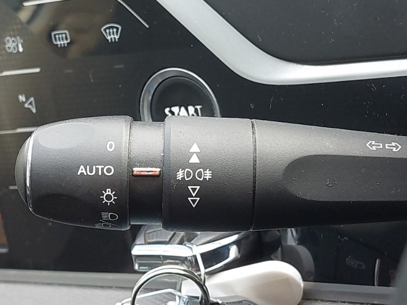 Used Citroen C4 Picasso 2017 for sale - 76834325: Photo 18