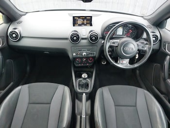 Used Audi A1 2017 for sale - 77611016: Photo