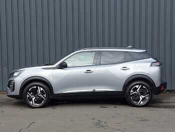 Used Peugeot 2008 2025 for sale - 77873869: Photo