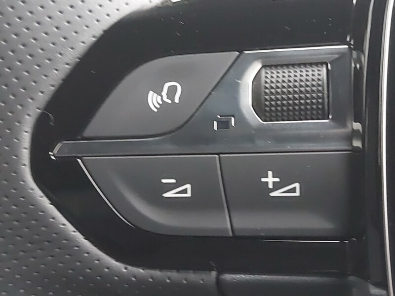 Used Peugeot 2008 2026 for sale - 77896879: Photo 13