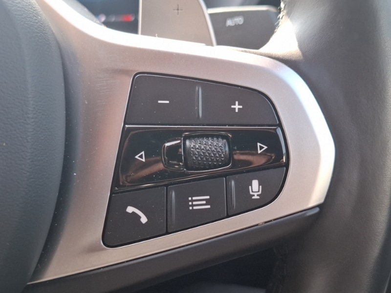 Used BMW 3 Series 2024 for sale - 76343730: Photo 15