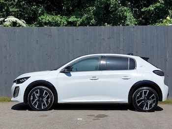 Used Peugeot 208 2026 for sale - 79311029: Photo