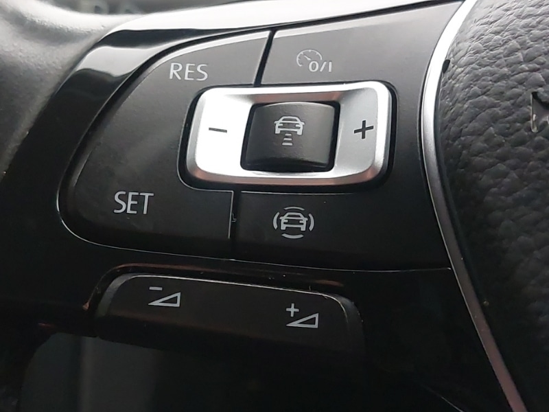 Used Volkswagen Golf 2019 for sale - 76431506: Photo 13