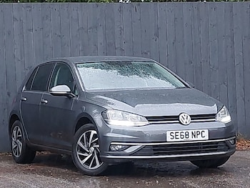 Used Volkswagen Golf 2019 for sale - 76431506: Photo