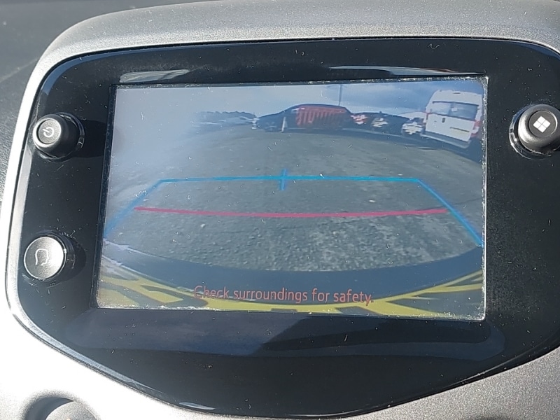 Used Toyota AYGO 2020 for sale - 76358880: Photo 11