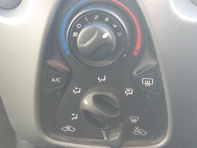 Used Toyota AYGO 2020 for sale - 76358880: Photo 17