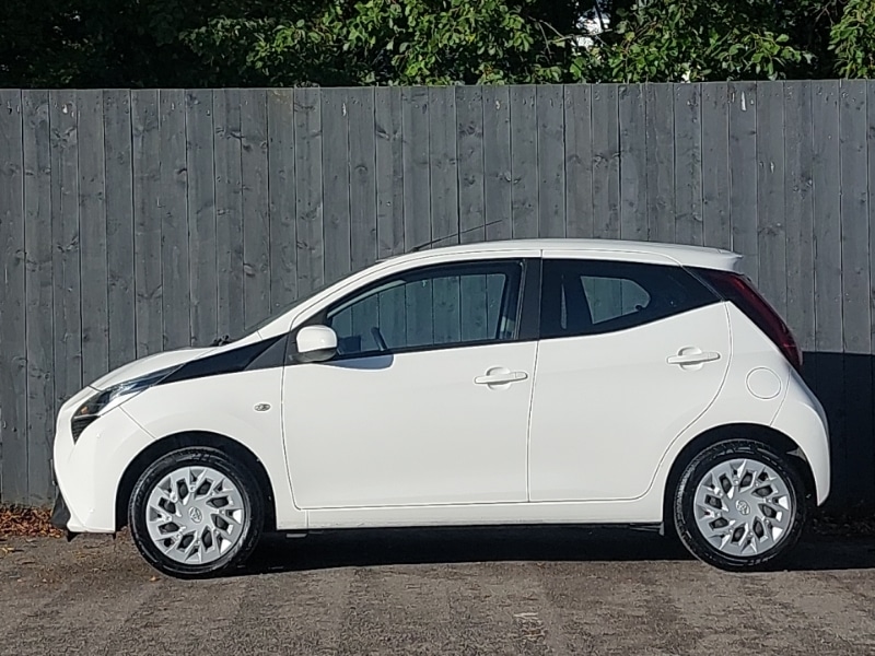 Used Toyota AYGO 2020 for sale - 76358880: Photo 4