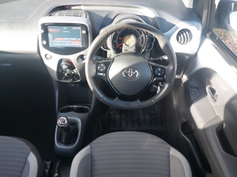Used Toyota AYGO 2020 for sale - 76358880: Photo 7