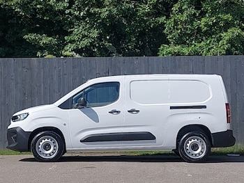 Used Citroen Berlingo 2025 for sale - 76420892: Photo