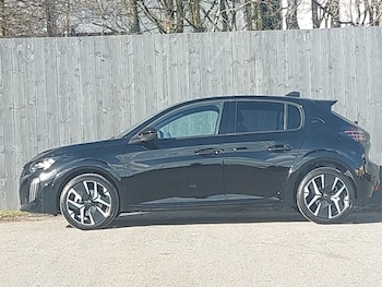 Used Peugeot 208 2026 for sale - 77933624: Photo