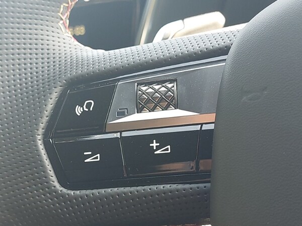 Used DS Automobiles DS 7 2025 for sale - 75562412: Photo 13