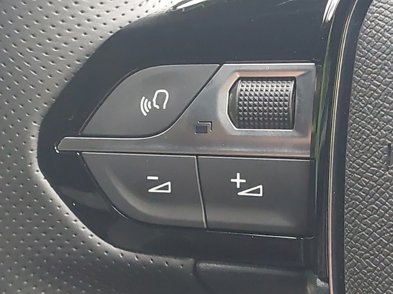 Used Peugeot 2008 2025 for sale - 76560317: Photo 13