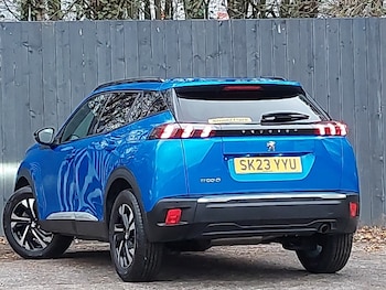 Used Peugeot 2008 2023 for sale - 76656536: Photo