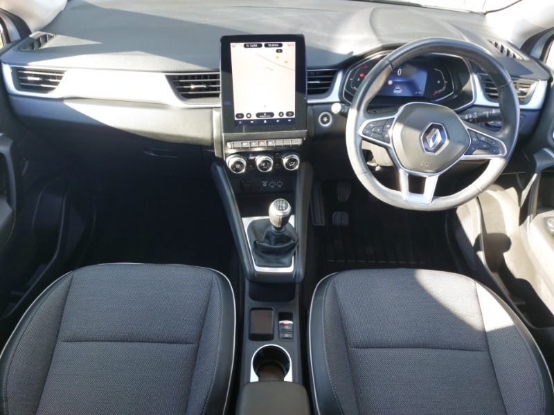 Used Renault Captur 2020 for sale - 76204904: Photo 2
