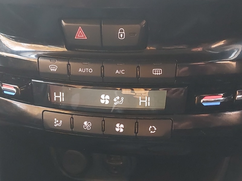 Used Peugeot 2008 2017 for sale - 76628976: Photo 19