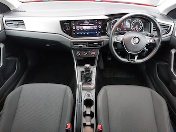 Used Volkswagen Polo 2019 for sale - 77660870: Photo