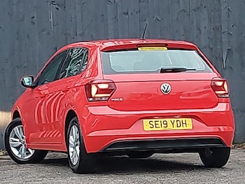 Used Volkswagen Polo 2019 for sale - 77660870: Photo