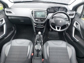 Used Peugeot 2008 2019 for sale - 79291180: Photo
