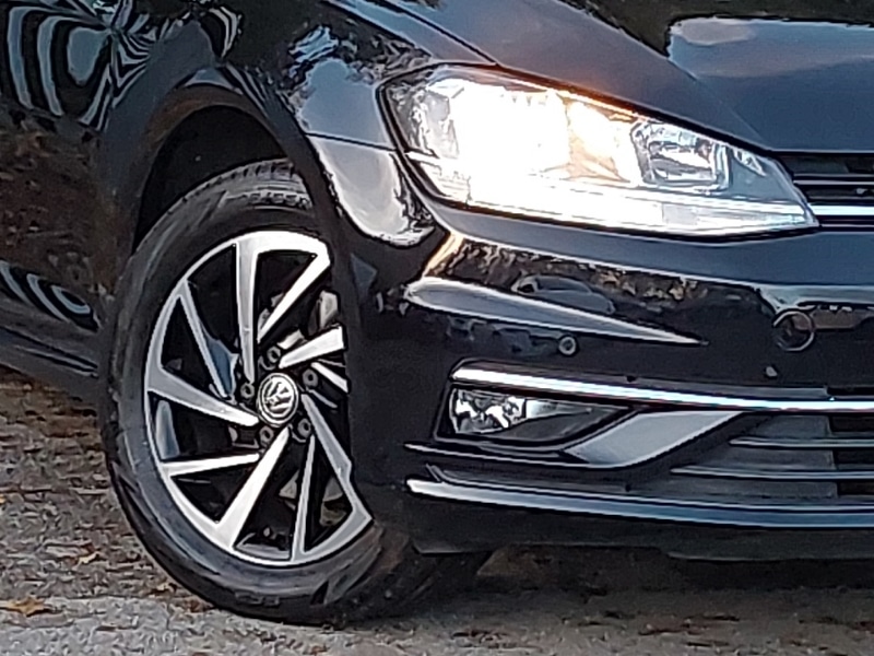 Used Volkswagen Golf 2019 for sale - 76408195: Photo 9