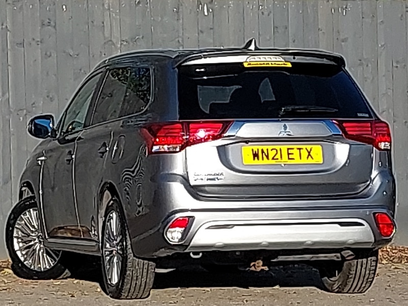 Used Mitsubishi Outlander 2021 for sale - 76628960: Photo 3