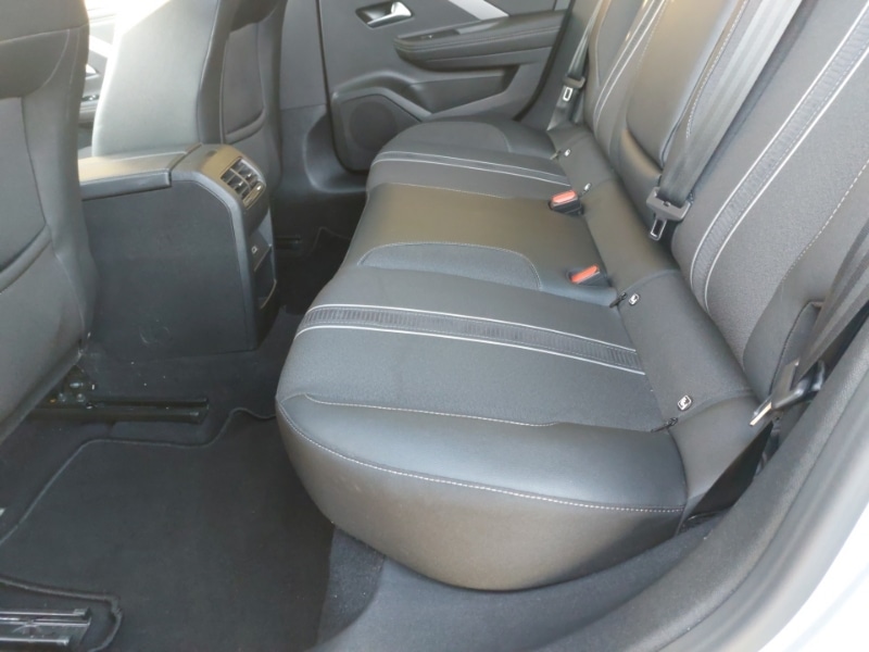 Used Vauxhall Astra 2023 for sale - 77325160: Photo 6