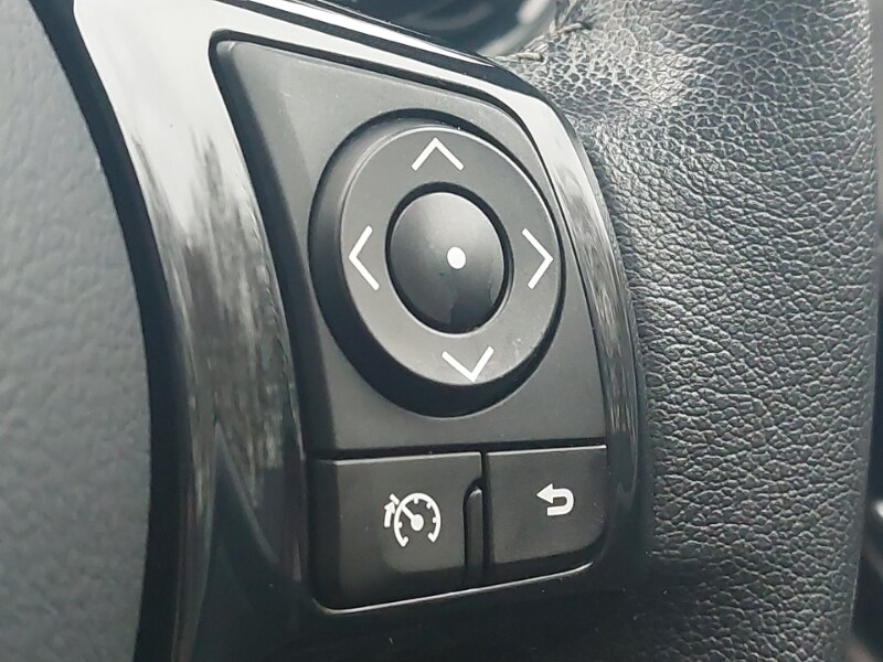 Used Toyota Yaris 2019 for sale - 77503385: Photo 13