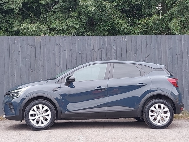 Used Renault Captur 2022 for sale - 76108139: Photo 4