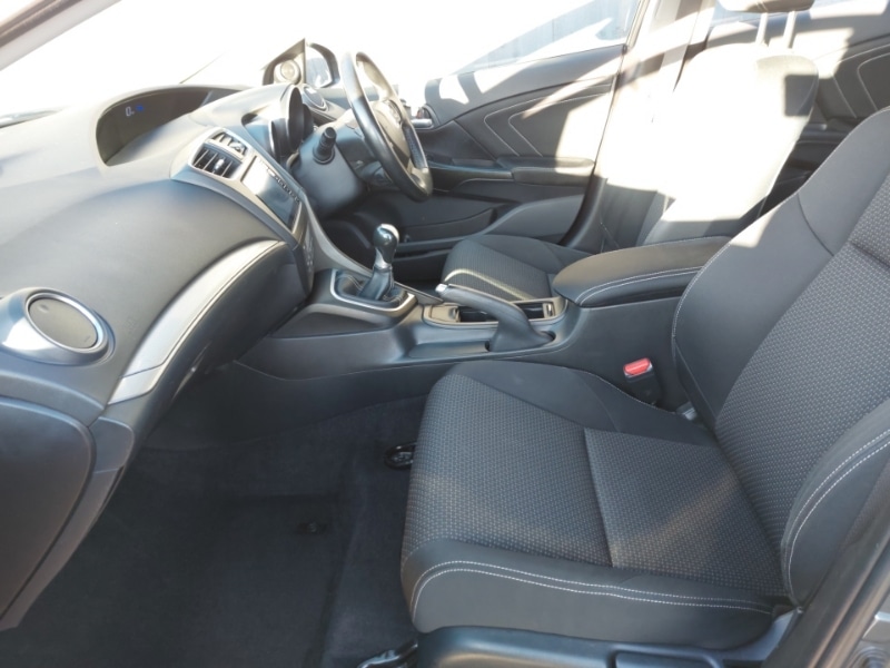 Used Honda Civic 2016 for sale - 77209492: Photo 5