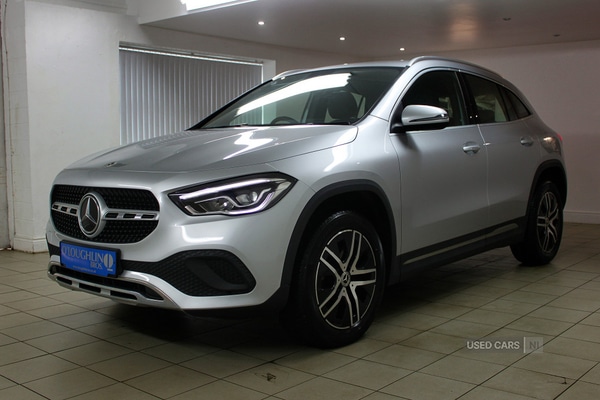 Used Mercedes-Benz GLA for sale - 77854847: Photo 4