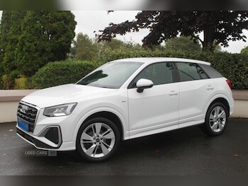 Audi - Q2