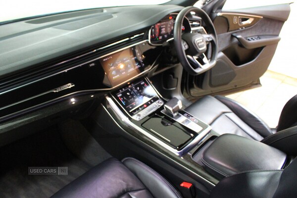 Used Audi Q8 2023 for sale - 76350294: Photo 33
