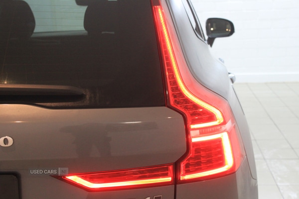 Used Volvo XC60 2022 for sale - 76997942: Photo 24