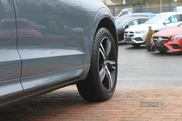 Used Volvo XC60 2022 for sale - 76997942: Photo 6